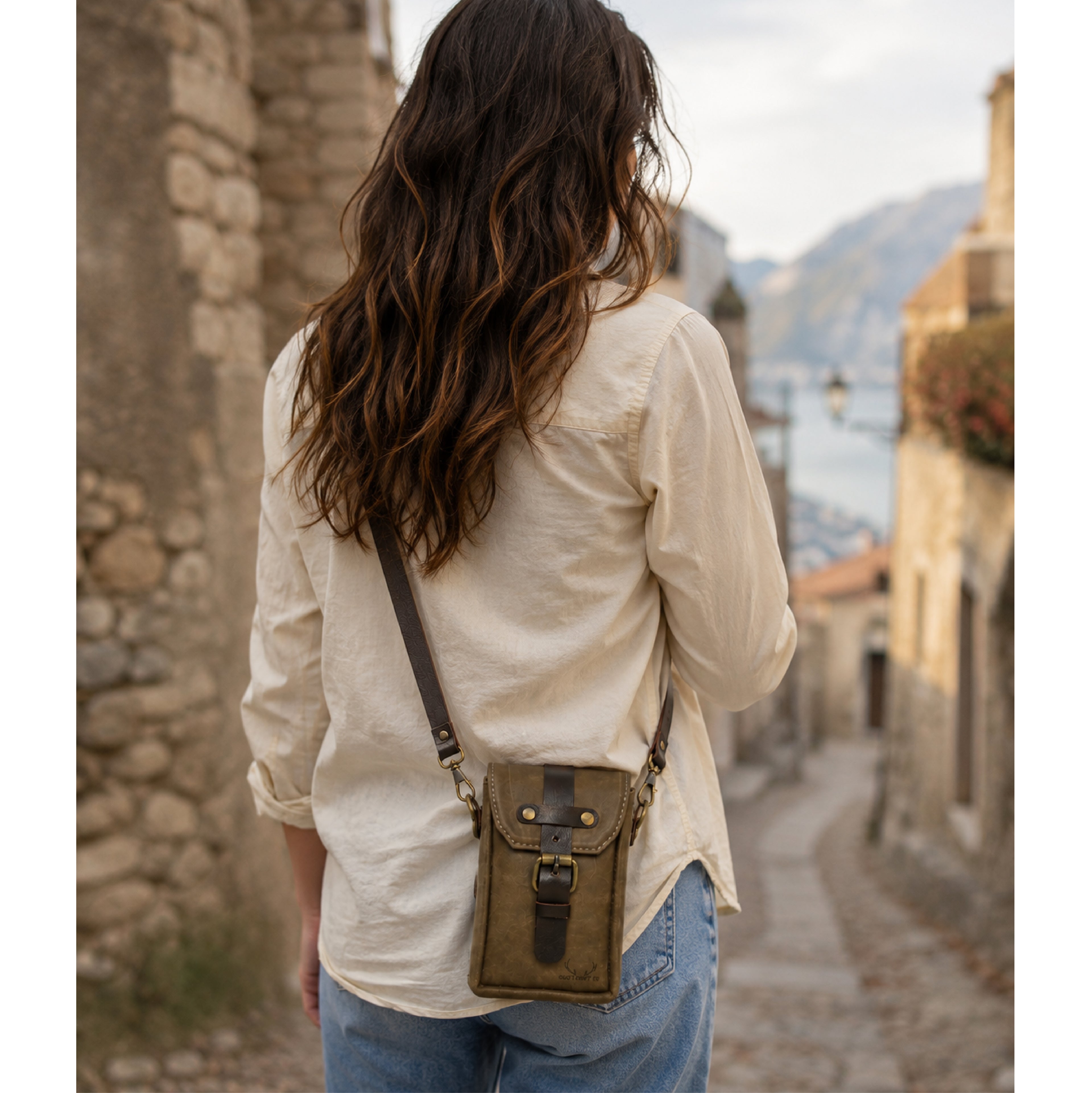 Pure Leather Nomad Travel Bag